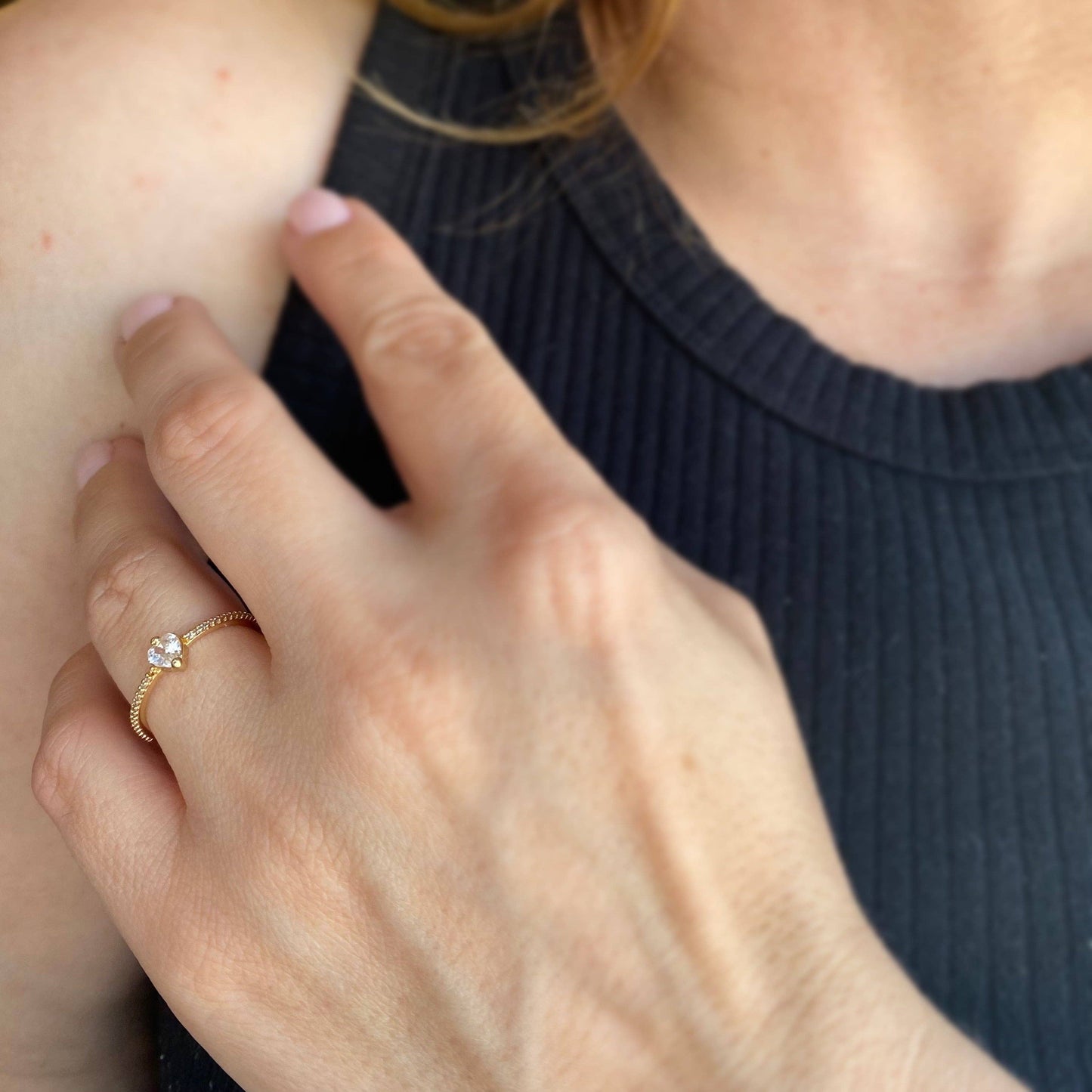 Bague empilable en forme de mini-cœur vintage en or rempli 18 carats