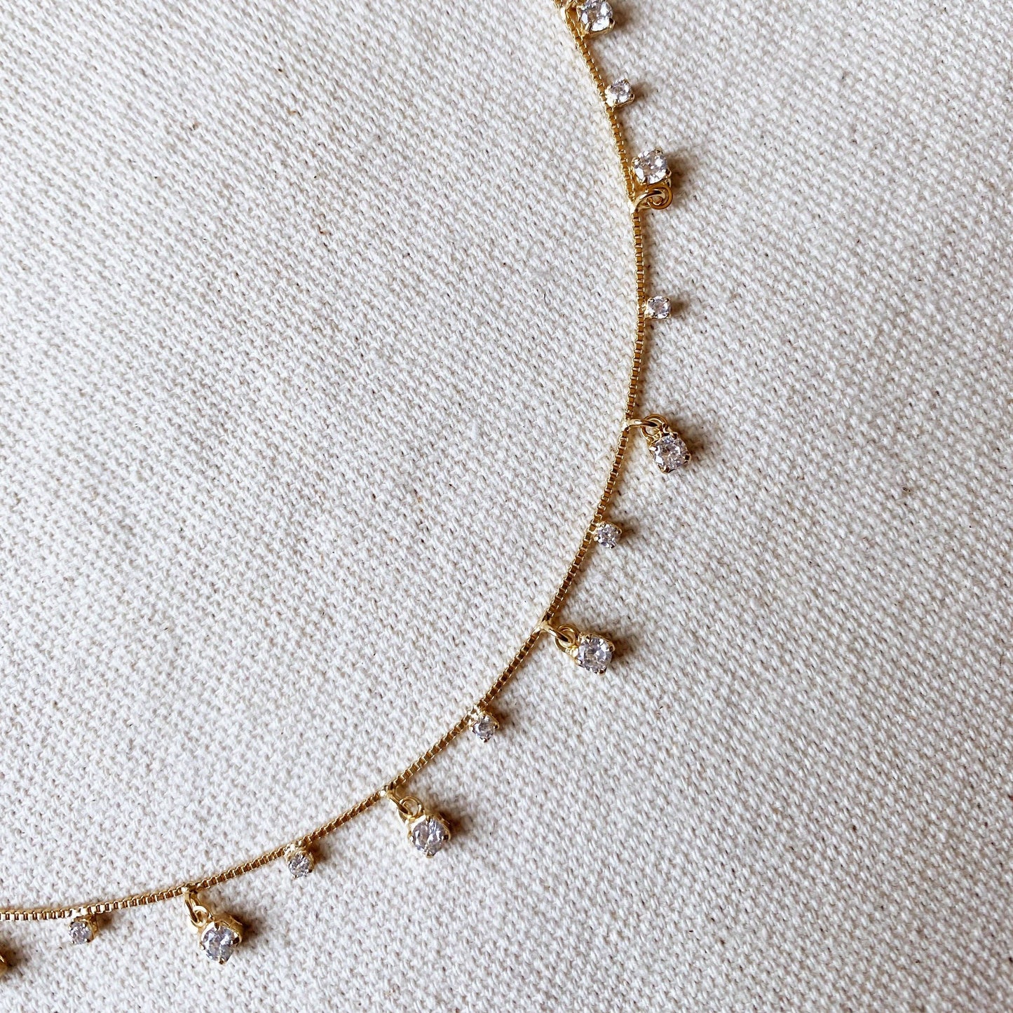 Collier étincelant en or 18 carats