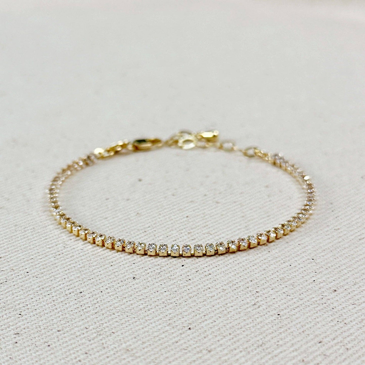 Bracelet de tennis Marquise rempli en or 18 carats