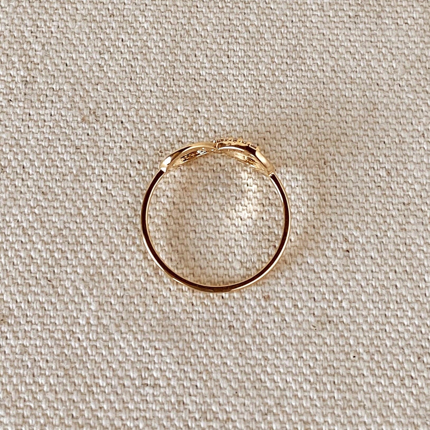 Bague délicate Infinity en or rempli 18 carats