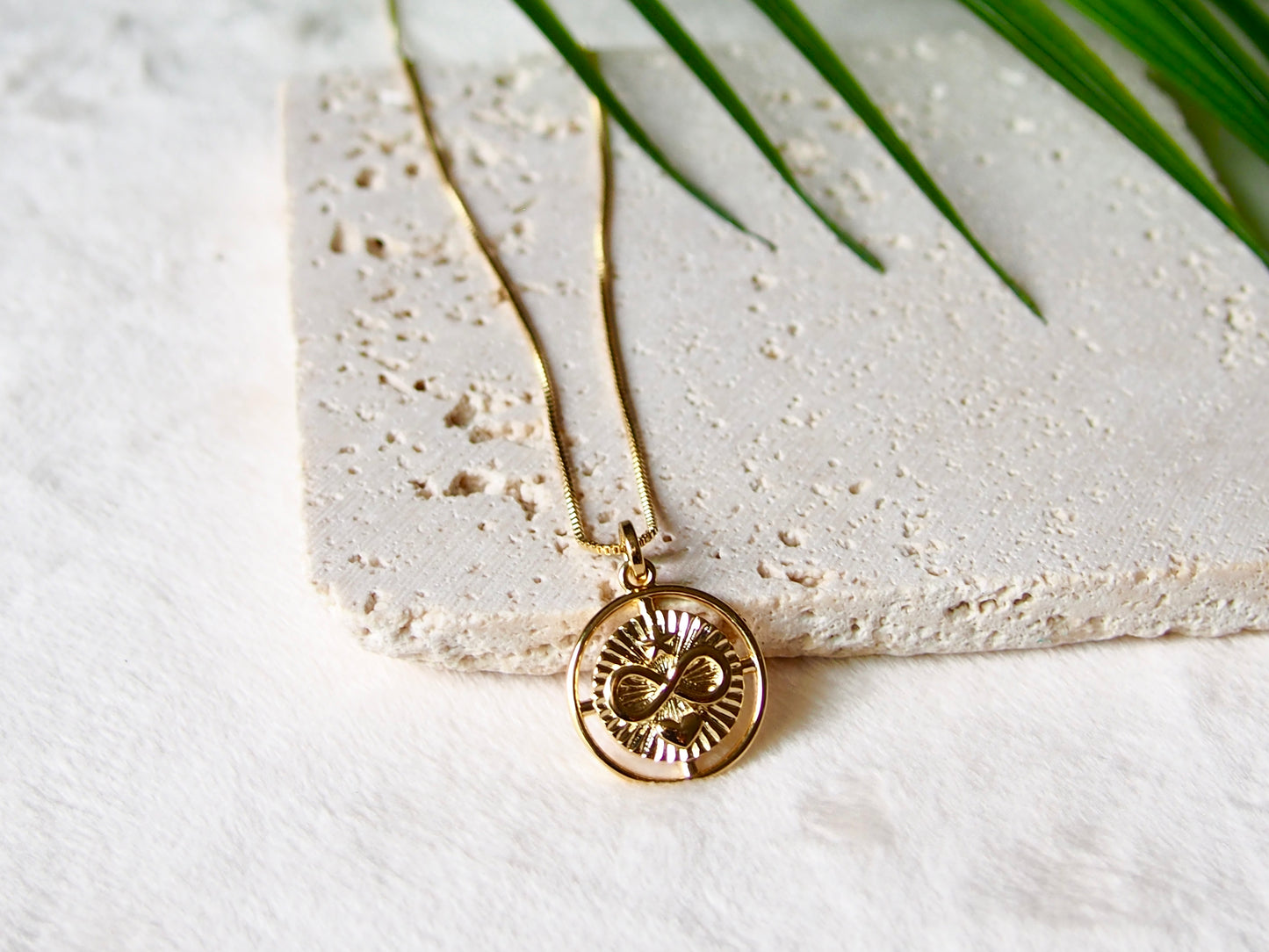 Gold medallion chain