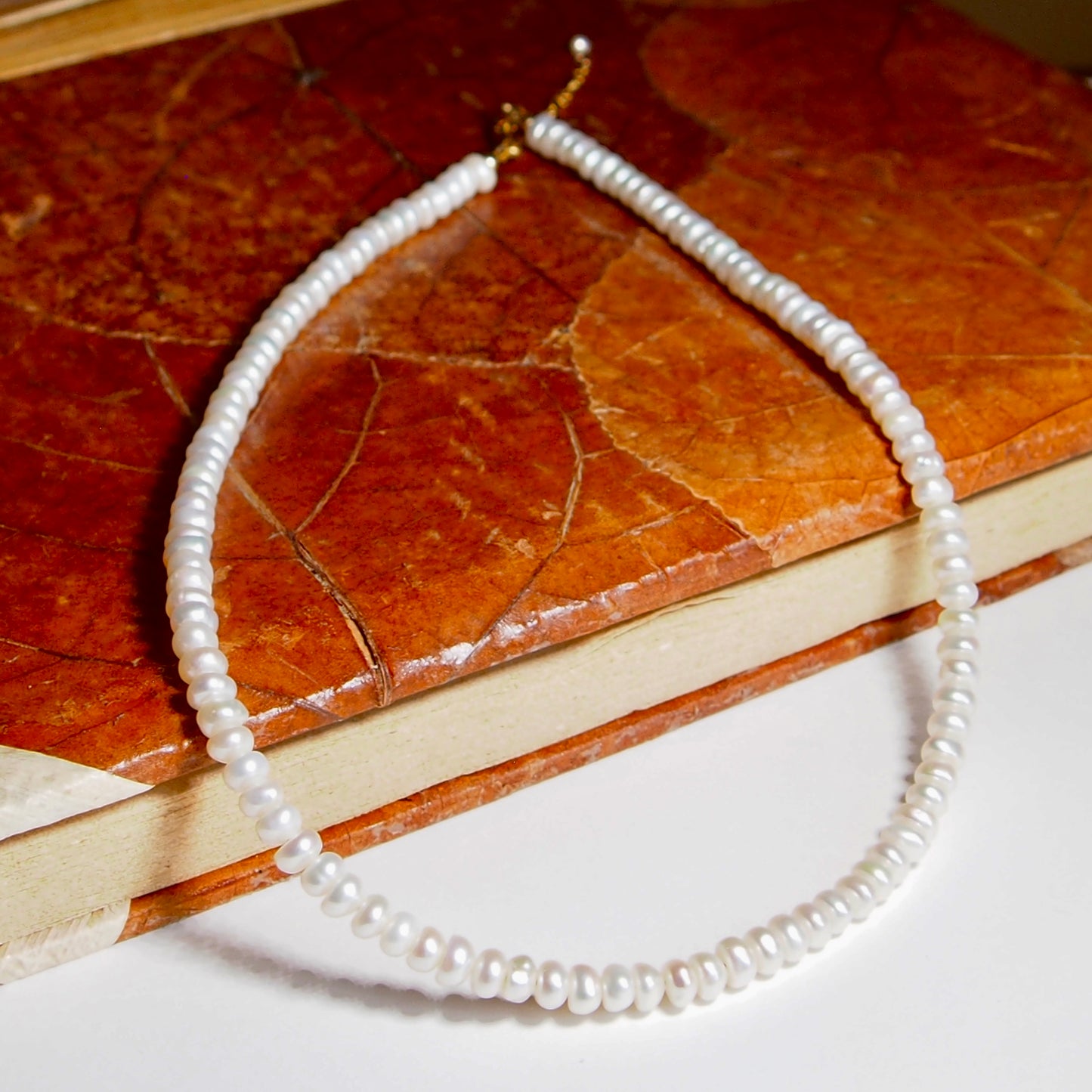 Freshwater pearl and gold necklace