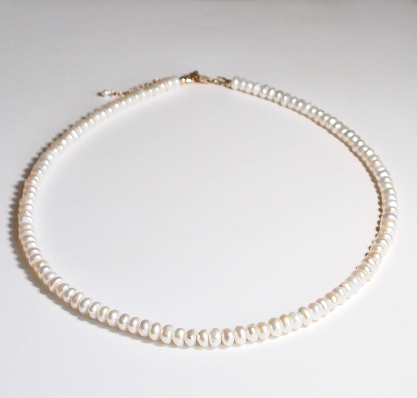 Collier perles d'eau douce et or rempli