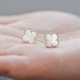 Boucles d'oreilles trèfles en argent sterling et nacre ou onyx