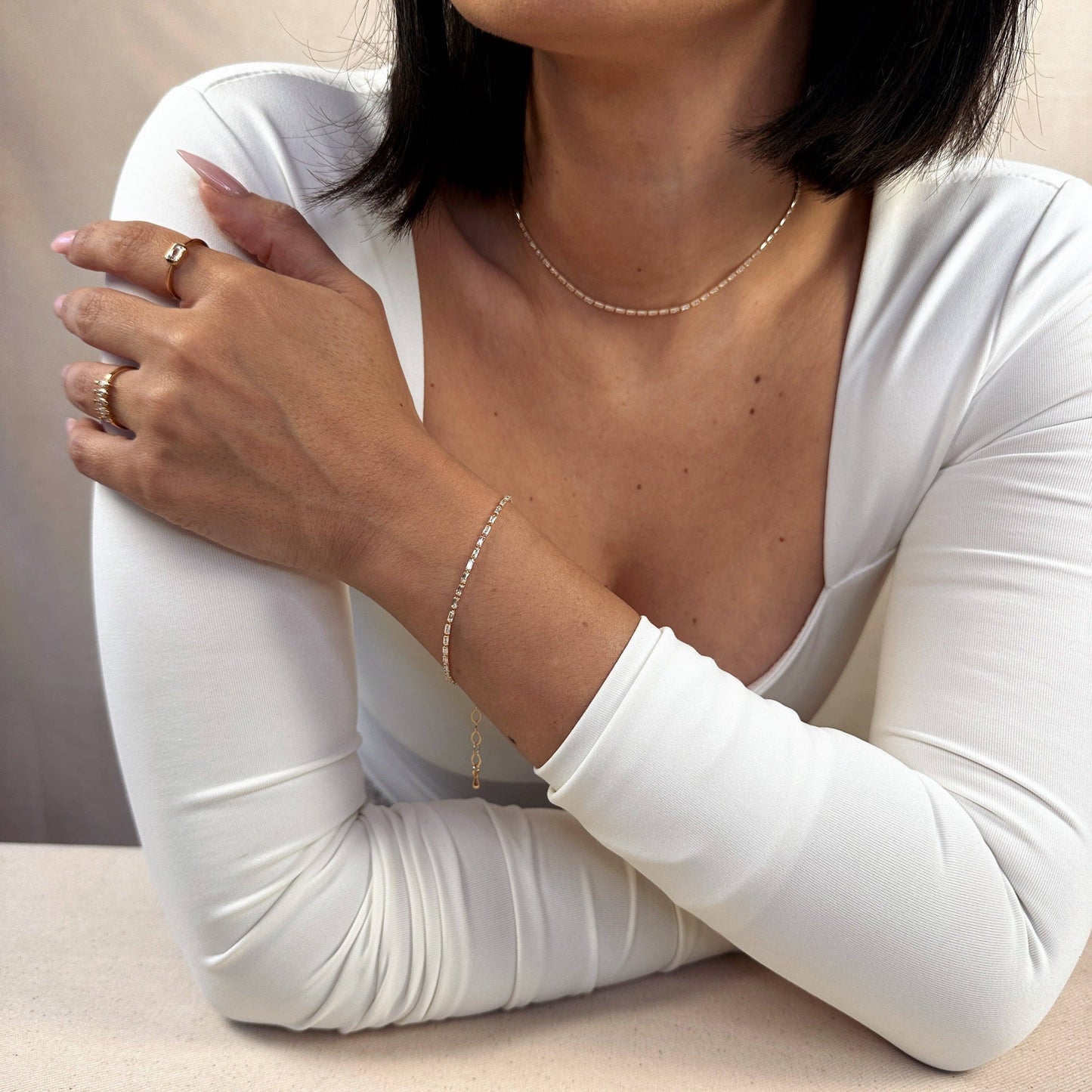 Bracelet de tennis baguette en or 18 carats de 1,5 mm en zircone cubique