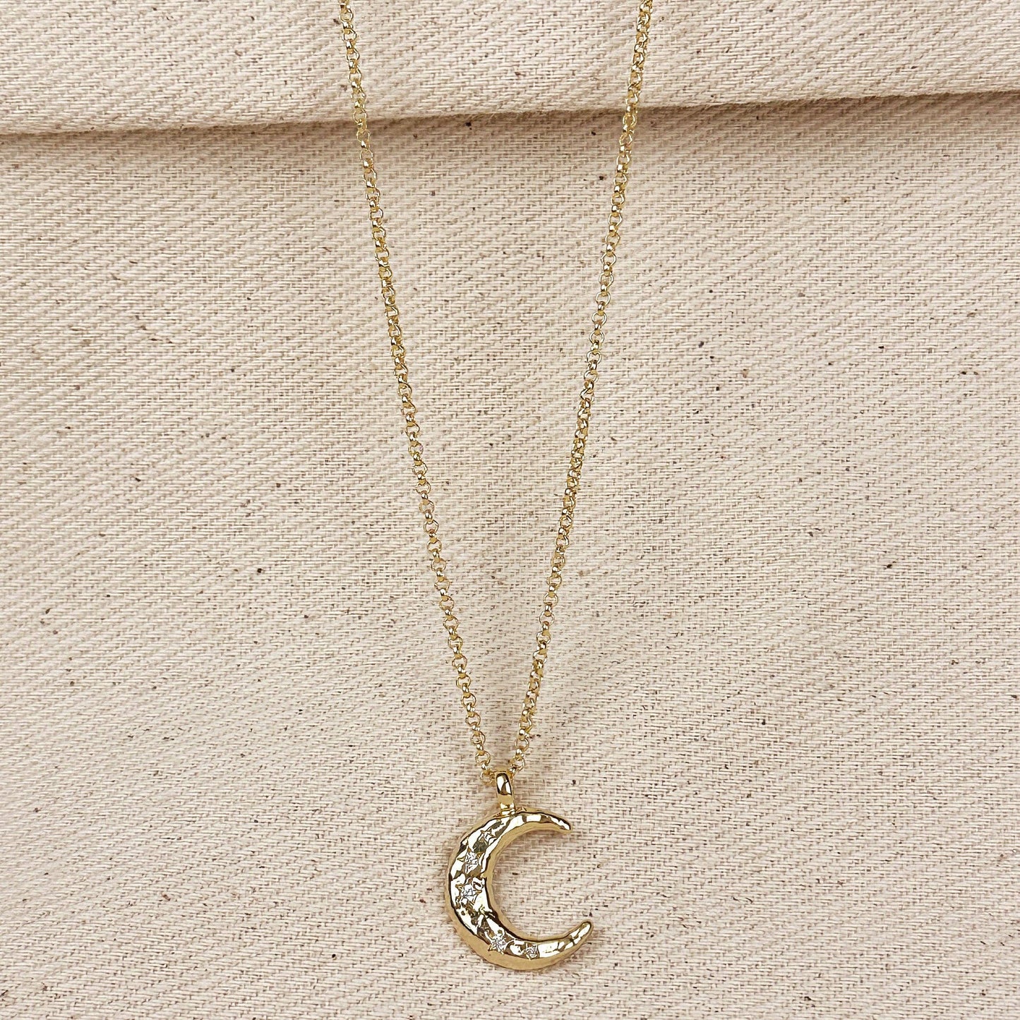 Collier avec chaîne en or et pendentif Croissant de lune martelé, en or rempli 18 carats