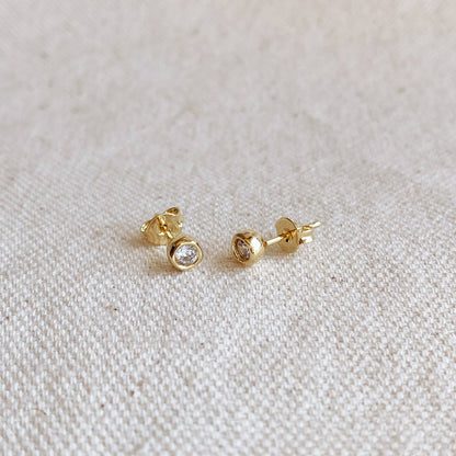 Boucles d'oreilles clous serti rond 4 mm