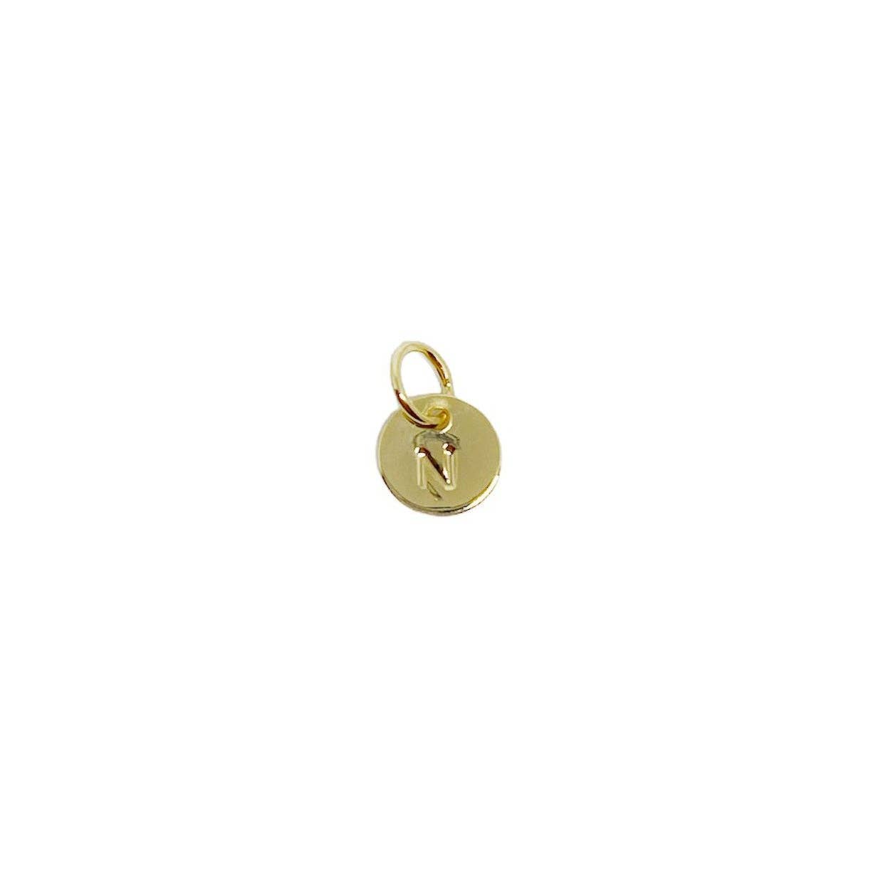 Breloque petite lettre initiale estampillée en alphabet complet rempli d'or 18 carats