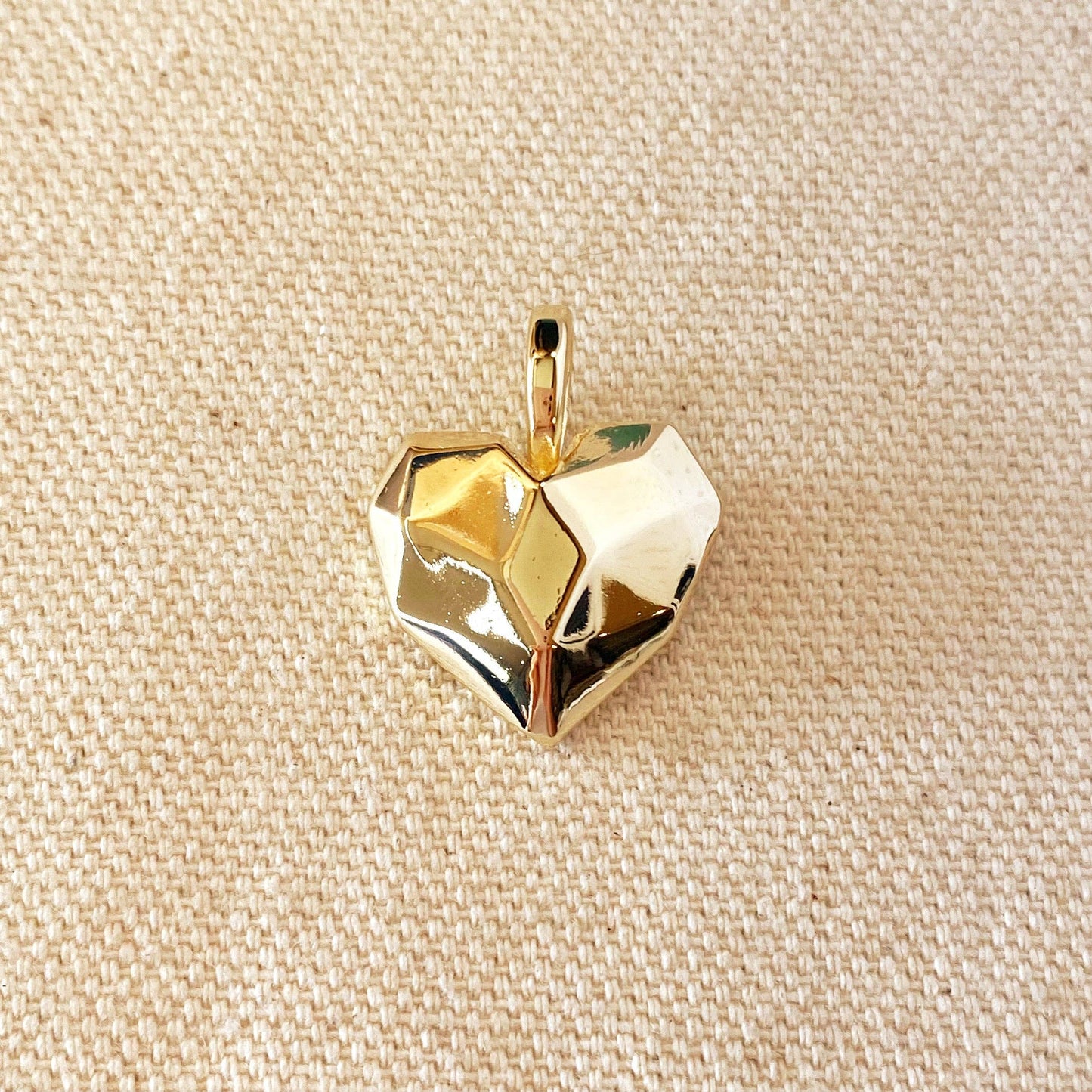 Collier en forme de cœur à facettes en or rempli 18 carats