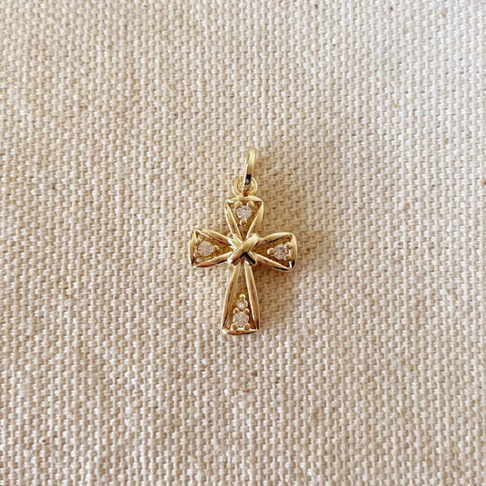 Collier avec chaine figaro et pendentif croix en or rempli 18 carats avec 4 zircones cubiques