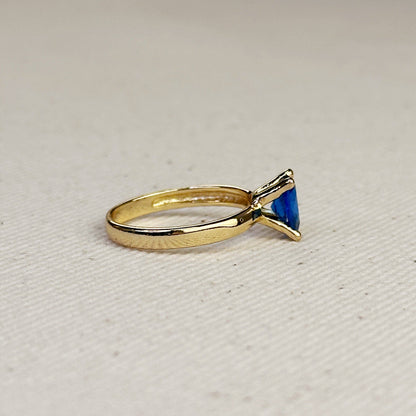 Bague solitaire bleu royal en or rempli 18 carats