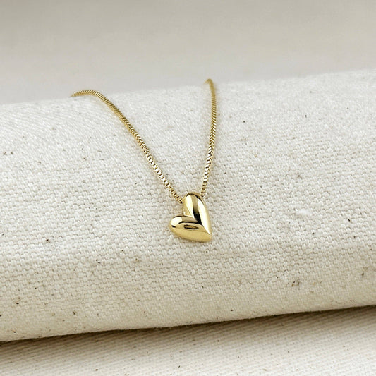 Collier avec chaîne en or et pendentif Cœur Irrégulier en Or Rempli 18k