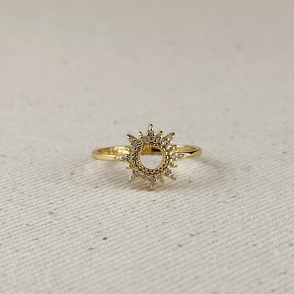 Bague CZ à pointe ronde remplie en or 18 carats