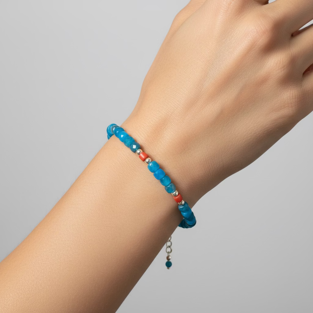 Bracelet en apatite et corail de Méditerranée