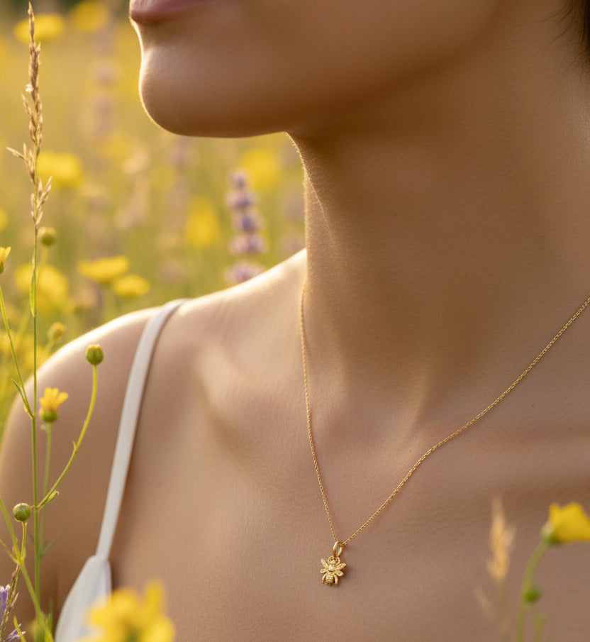Collier Abeille Reine en Or rempli