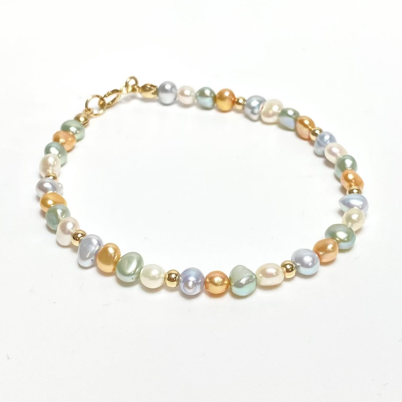 Bracelet en perles d'eau douce de couleur