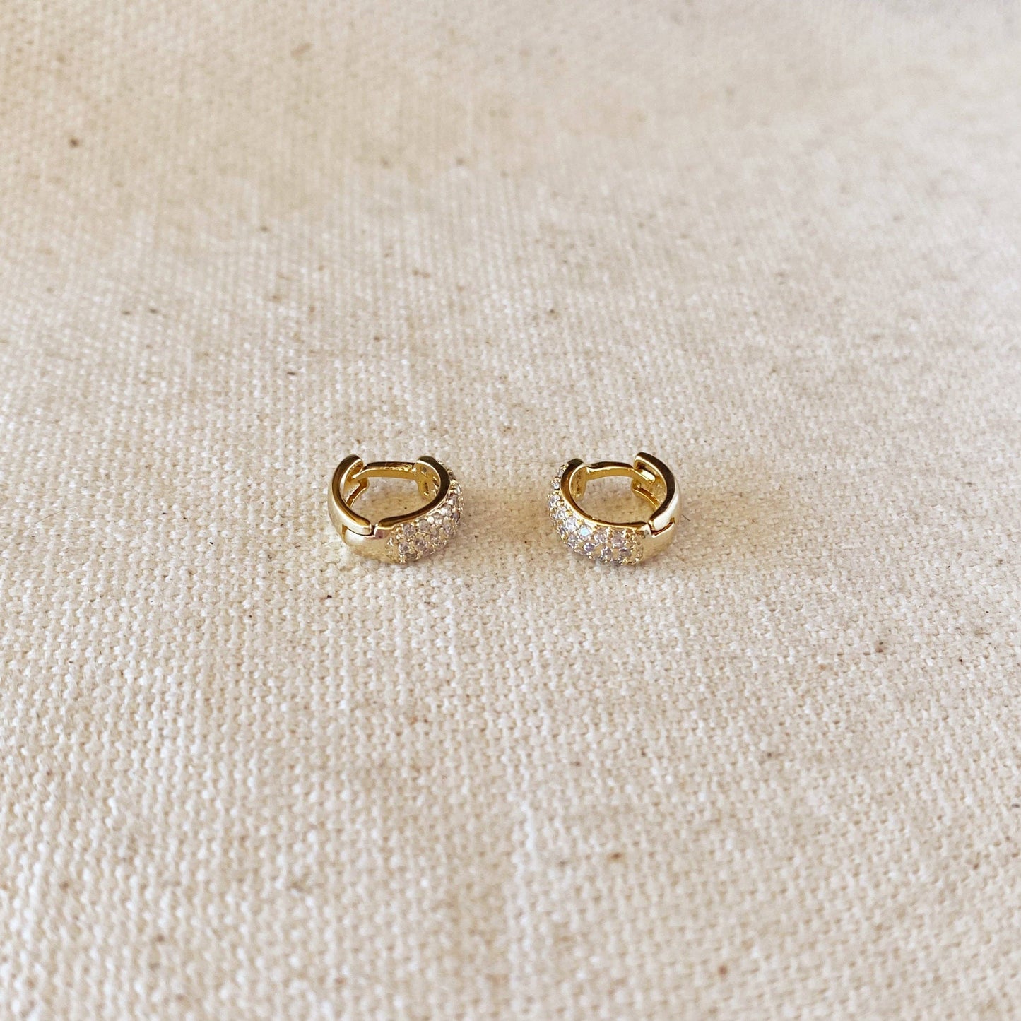 Créoles à cliquet en or 18 carats avec zircone cubique de 9,5 mm