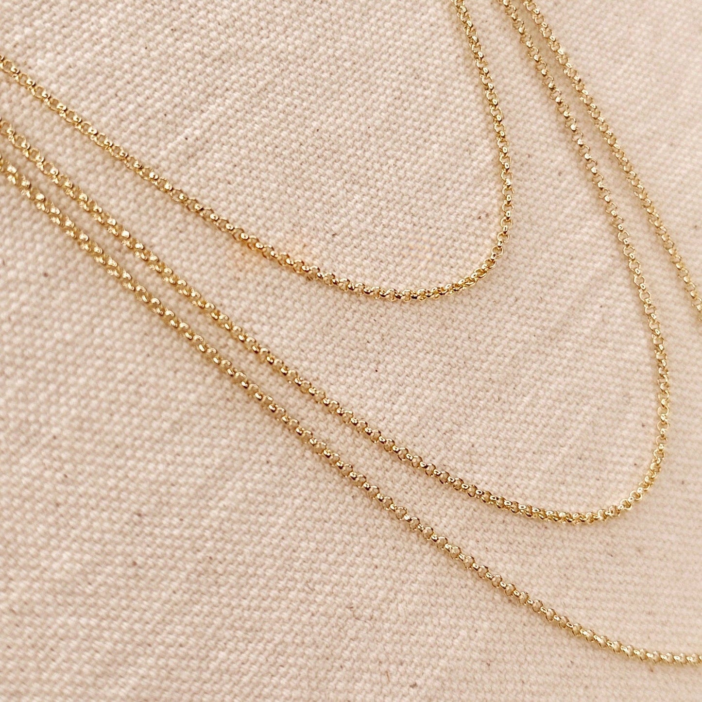 Chaîne rolo gold filled 18 carats 1,5 mm disponible en 16", 18", 20", 24"