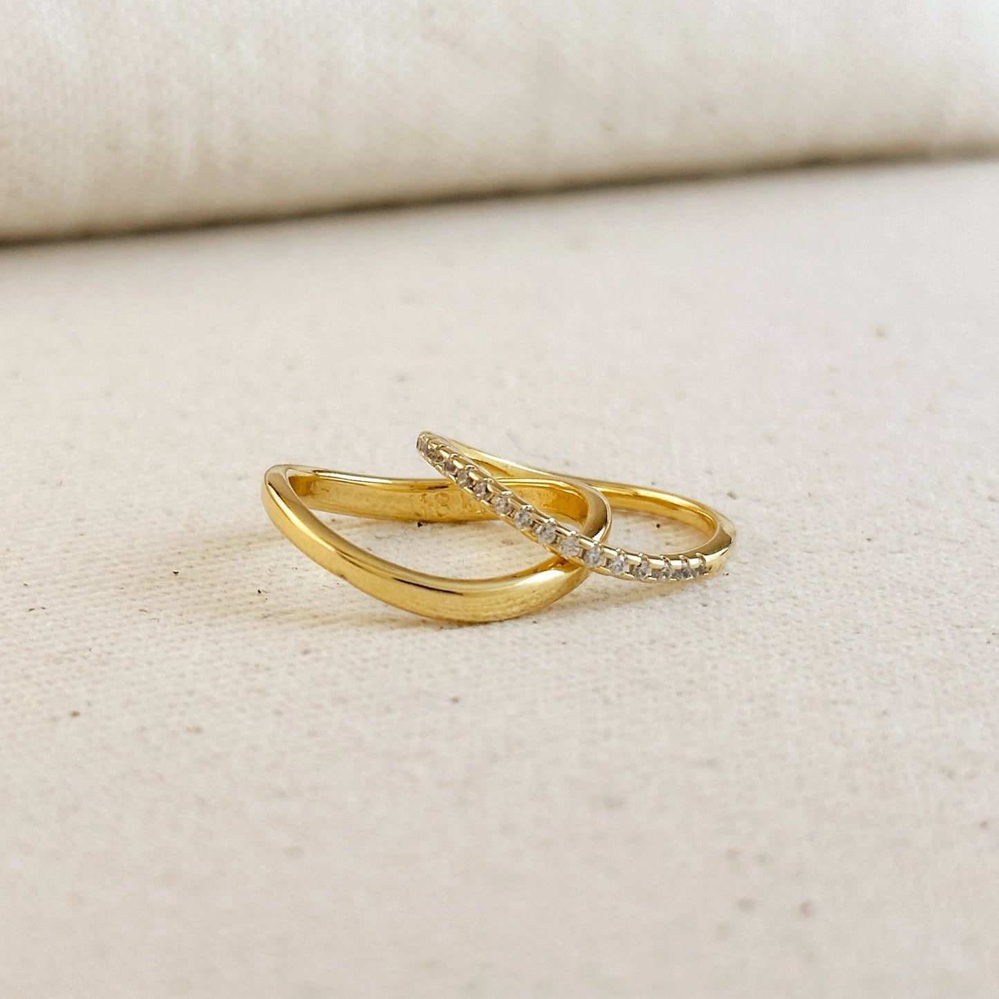 Bague Vague Empilable en Or Rempli 18k