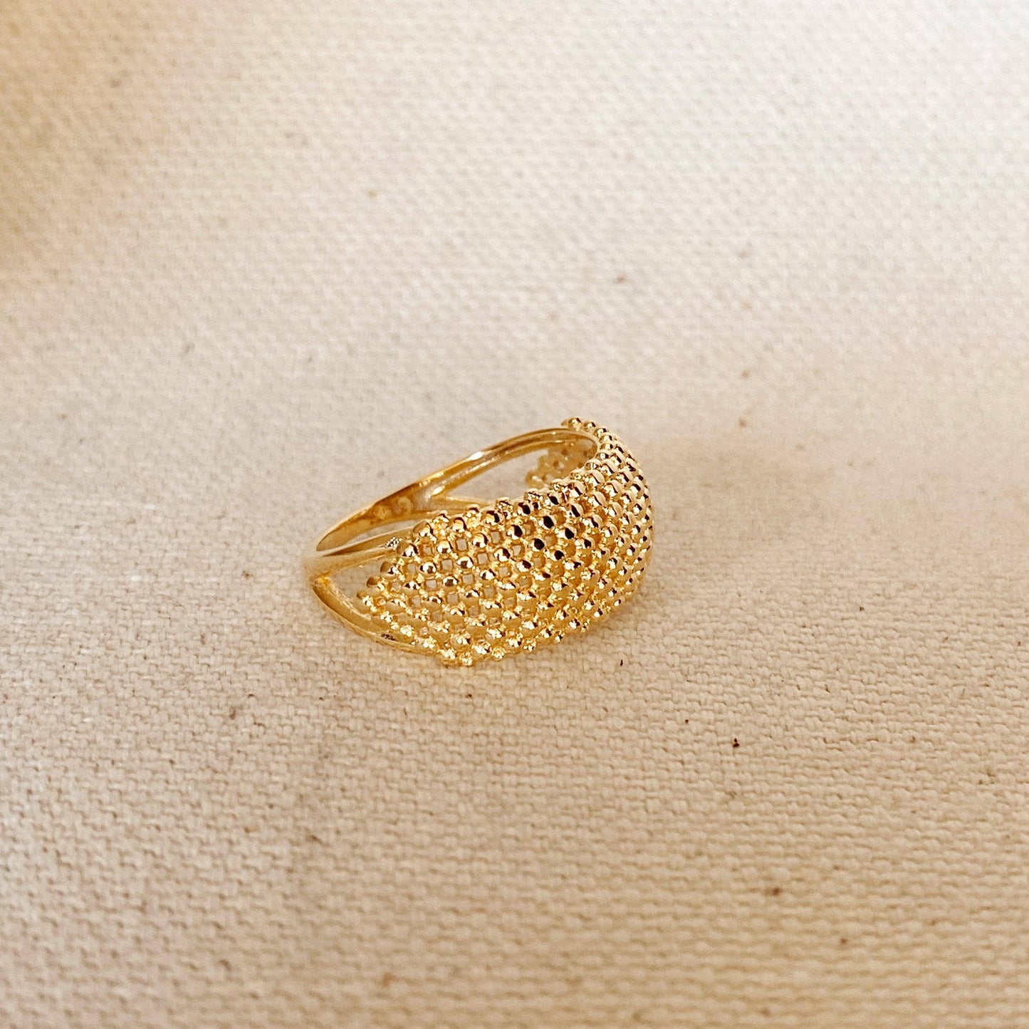 Bague en grappe de perles en or 18 carats