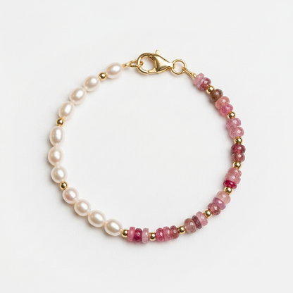 Bracelet en perles d'eau douce et tourmaline rose.