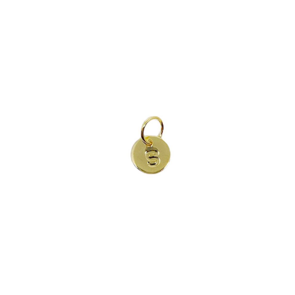 Breloque petite lettre initiale estampillée en alphabet complet rempli d'or 18 carats