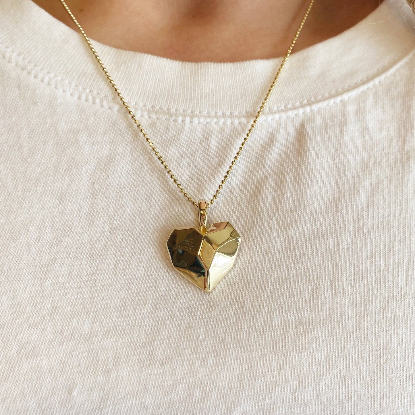 Collier en forme de cœur à facettes en or rempli 18 carats