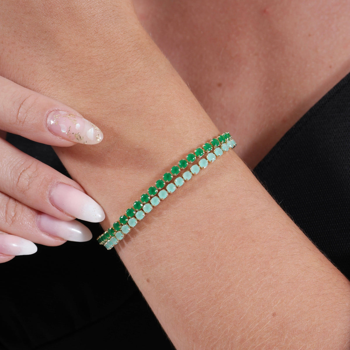 Bracelet en forme de menthe et zircone cubique de 3 mm rempli d'or 18 carats