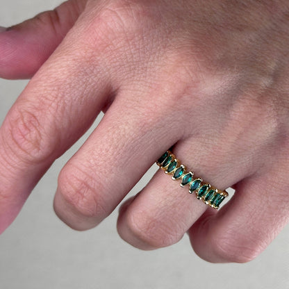 Bague Marquise Eternity remplie d'or 18 carats