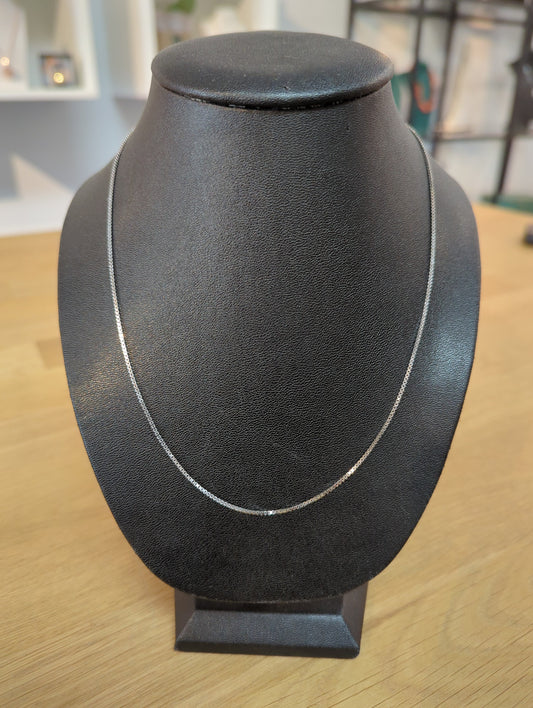 Chaîne box 1mm en argent rodié